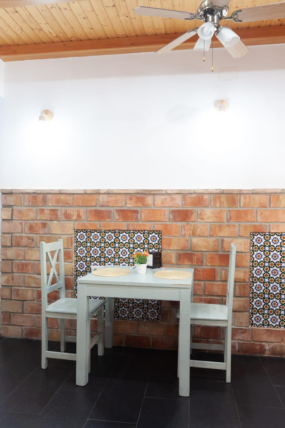 Hostal Restaurante La Giralda Rota Eksteriør bilde